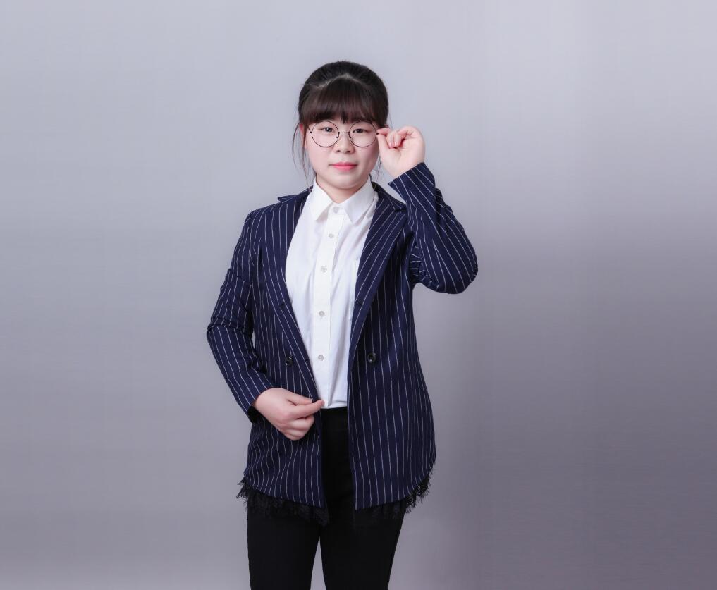 設(shè)計師:張夢